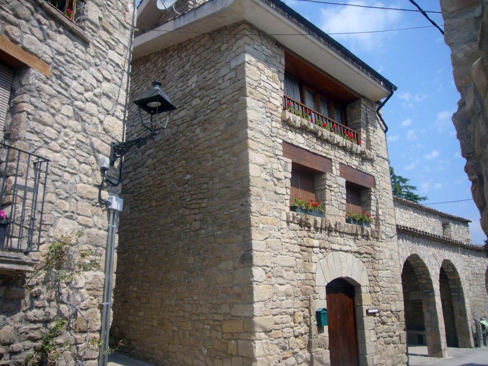 Maison de village independent Rectoria de Clariana - Auteur J Ferrer (2015)