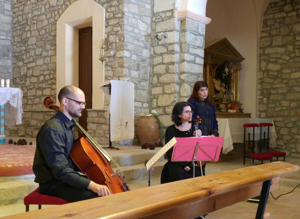 20.3.2016 Maria Santfores Salla Sola i els músics Ana Gutiérrez i Francesc Badia  Argençola -  Martí Garrancho