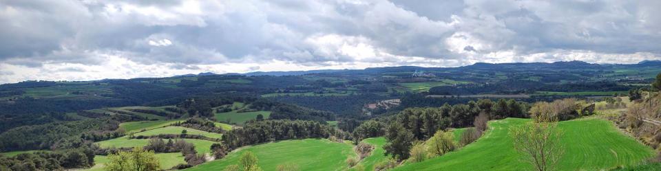 20.3.2016 Panoràmica dels Plans de Maçana  Argençola -  Ramon Sunyer