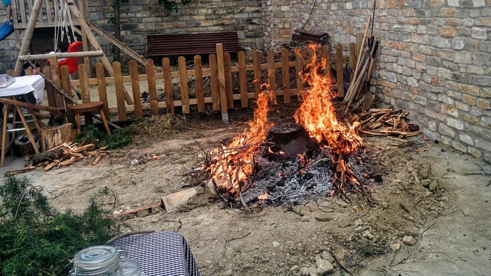 11 de Juny de 2016 forn de càdec  Argençola -  som Segarra