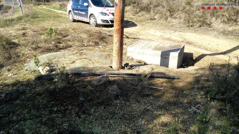 Detingut un home per cometre 23 furts i estralls de cablejat de telefonia a l'Alt Penedès i l'Anoia