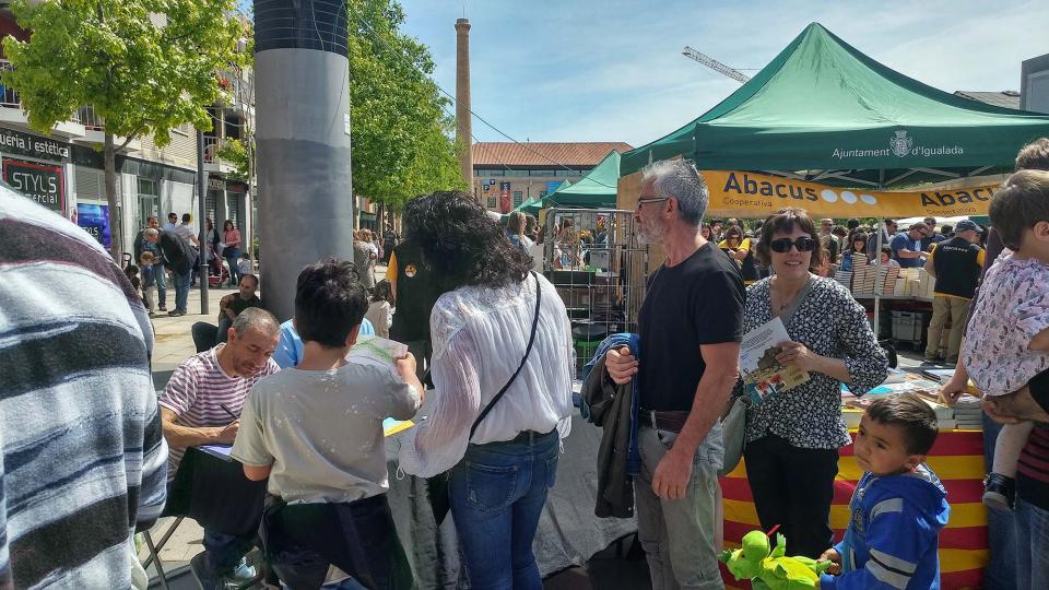 23.4.2017 Garrancho i Lloret signant 'Com ser un pirata'  Igualada -  Marina Berenguer