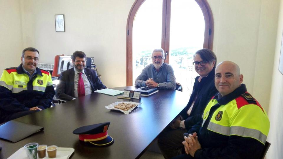 Visita dels responsables d'Interior a Argençola