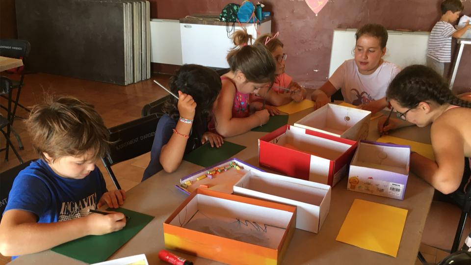 Els infants gaudeixen les activitats - Argençola