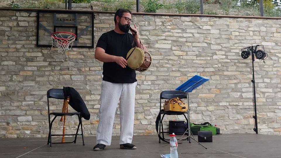 8.8.2021 Enric Solà, música tradicional  Argençola -  Marina Berenguer