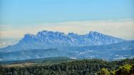Argençola: Vista de Montserrat des del mirador  Ramon  Sunyer